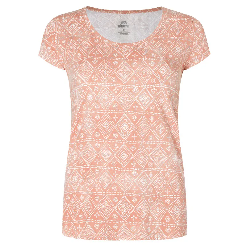 Sherpa Womens Kira Tee Desert Sand Geo